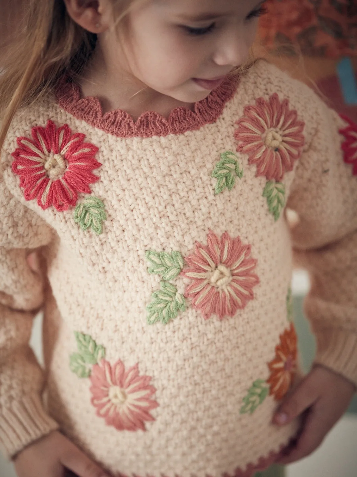 Acia Flower Sweater