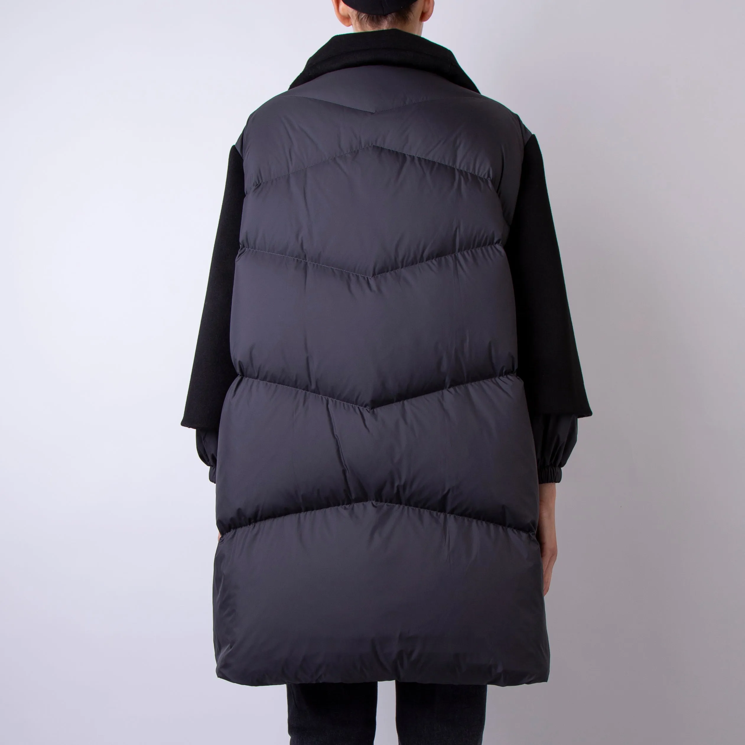 AHIRAIN DOWN JACKET 24A36AHD10RW WO06 BLACK