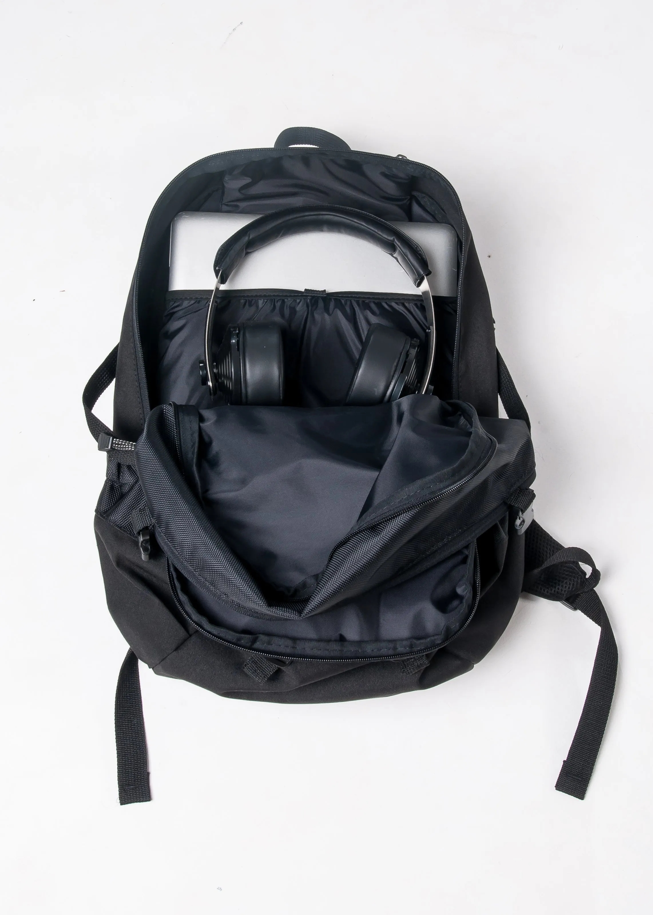 CARBON GRAY ATAMA IPANEMA BACKPACK