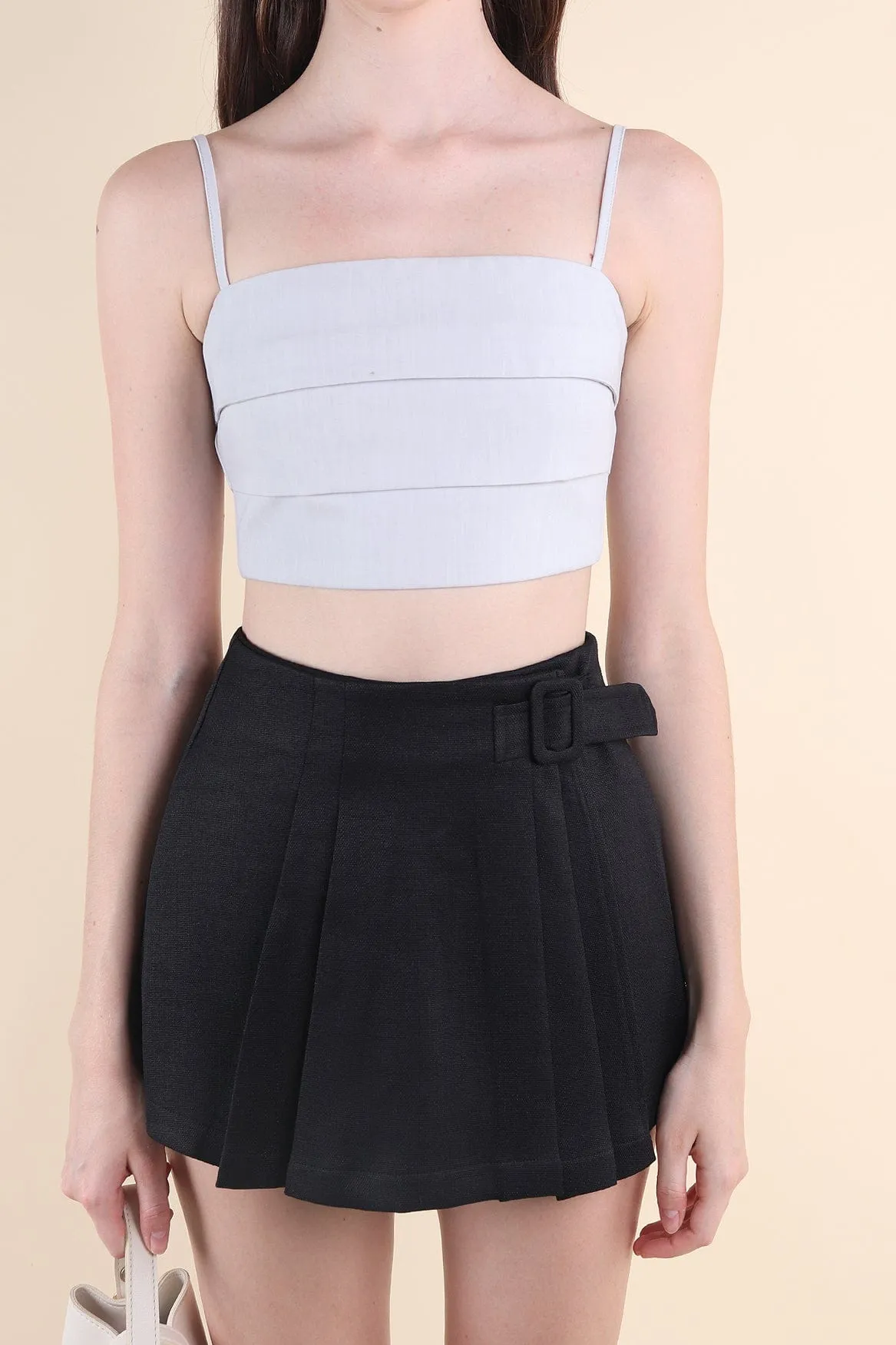 CARINNE PLEAT BELTED SKORTS IN BLACK