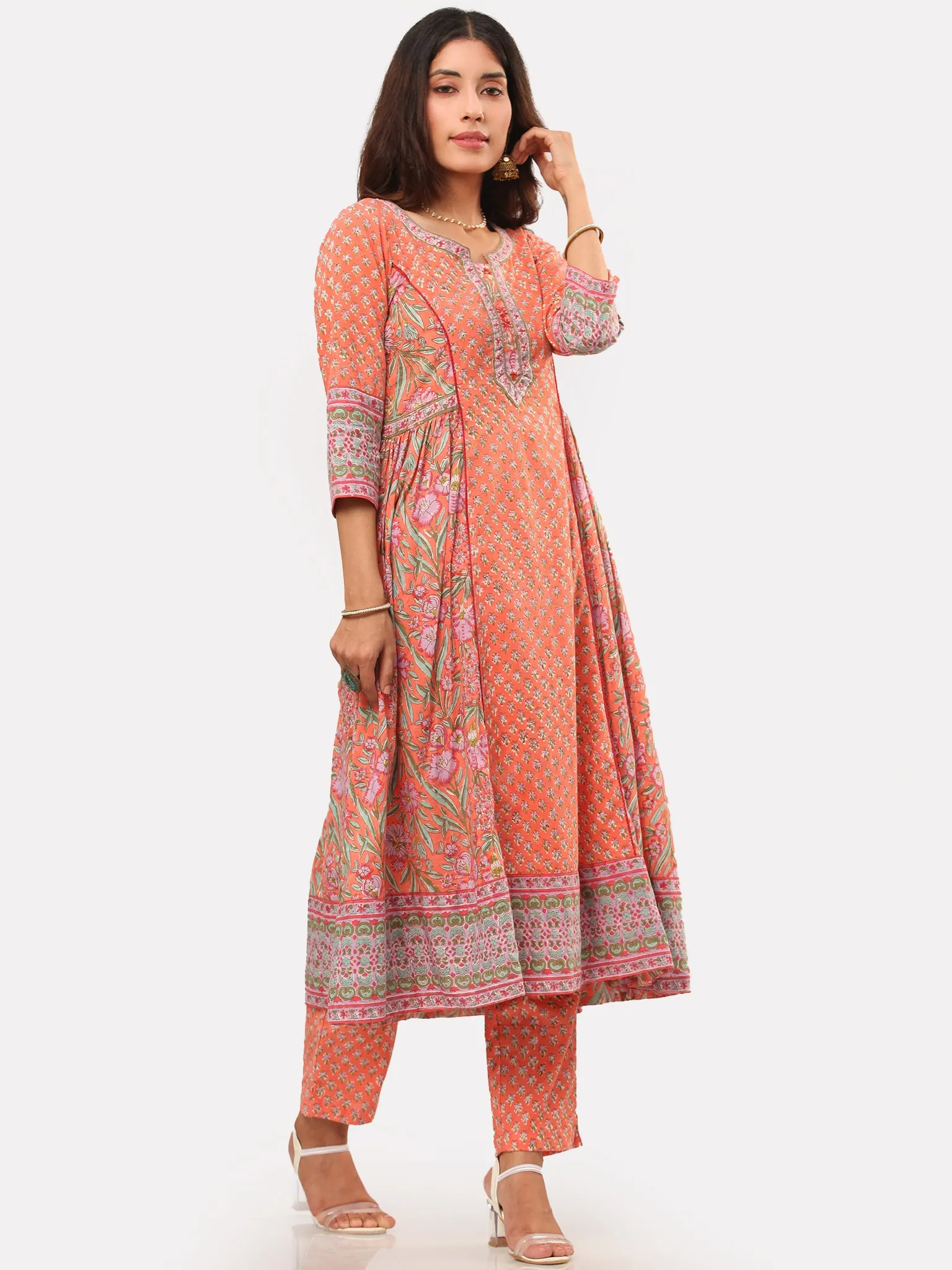 Gulal Mehreen Set Of Flared Kurta Salwar Pants Dupatta