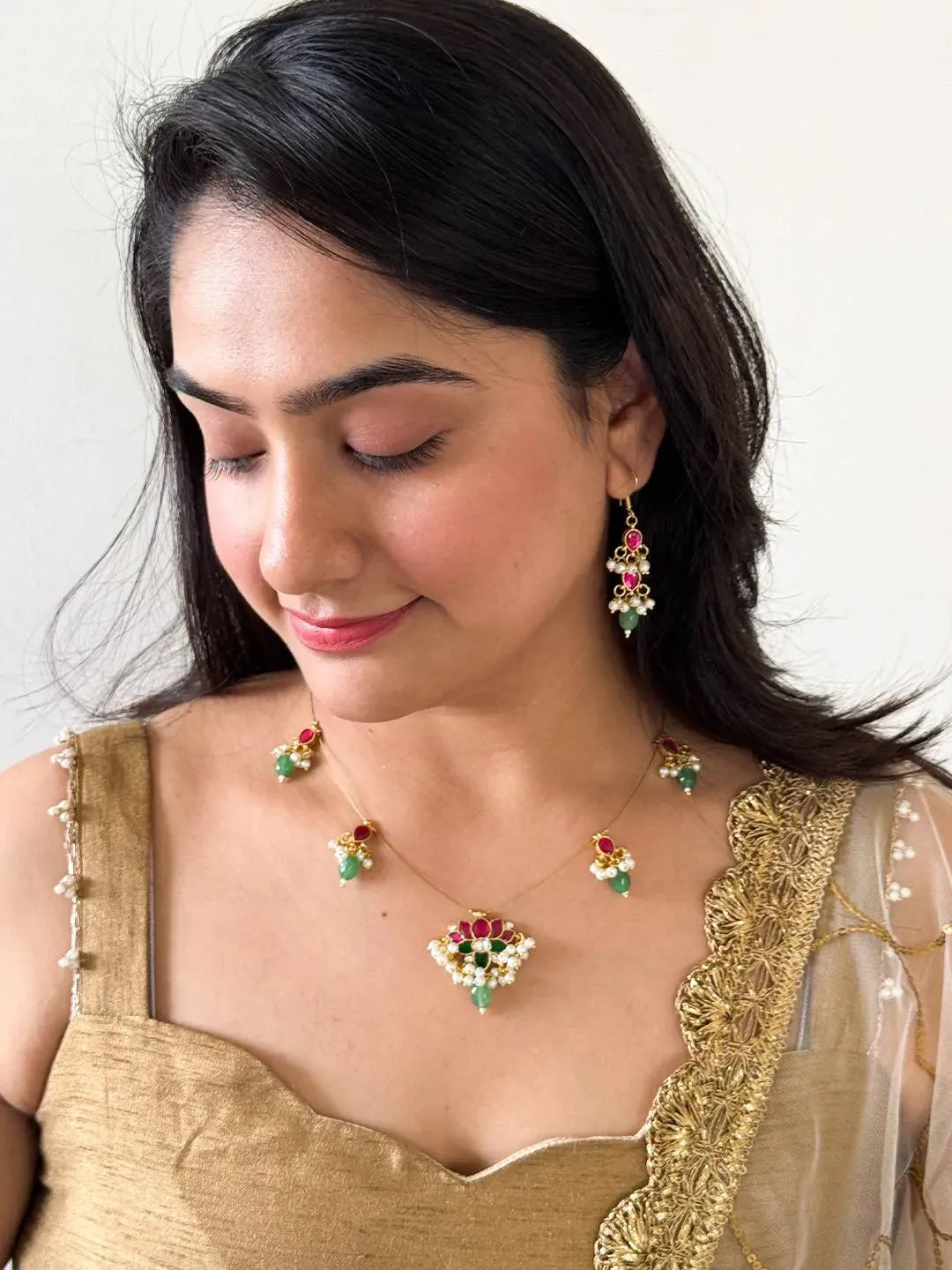 Invisible Jadau Kundan Necklace