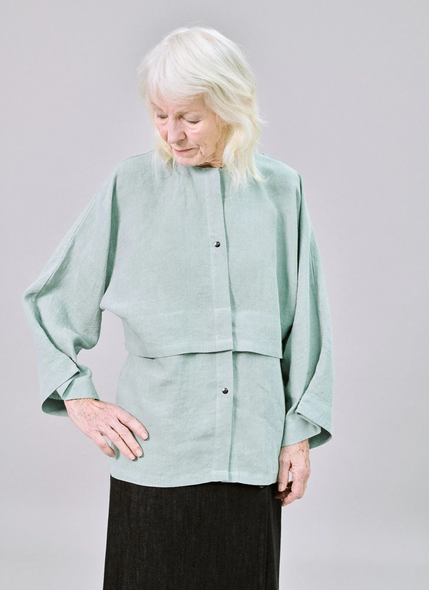 Kimono shirt in vintage green Irish linen