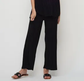 Pistache Black Pleated Pants