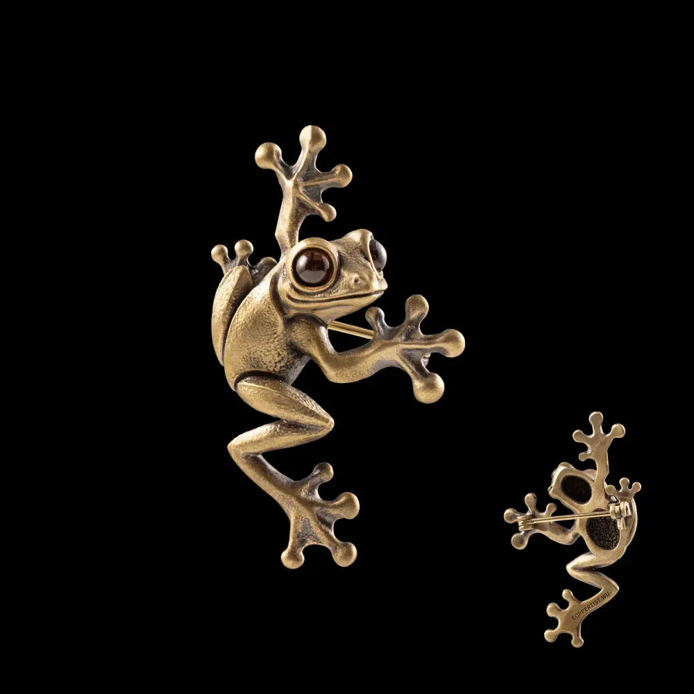 Tree Frog Brooch