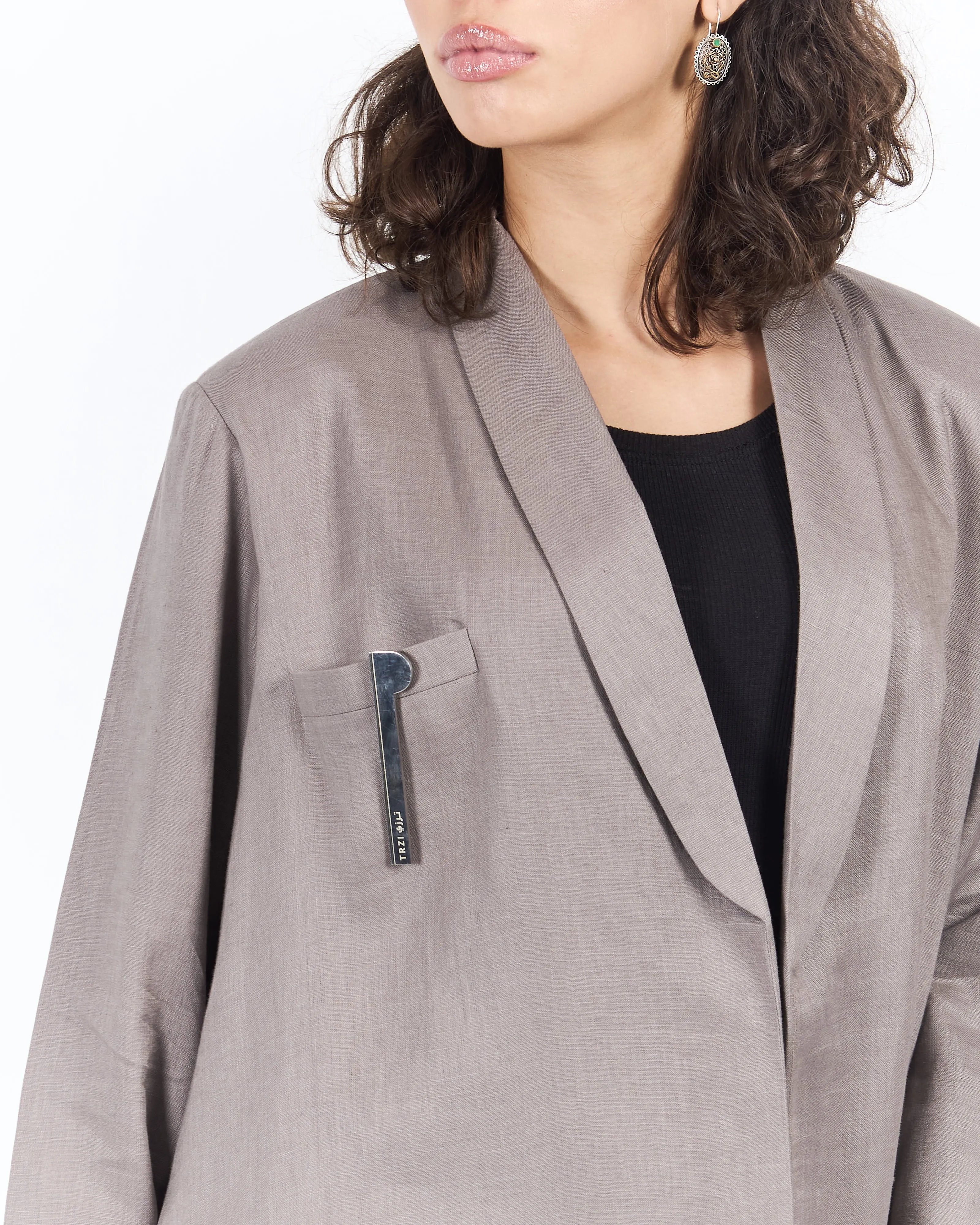 VERSATILE LINEN A-CUT BLAZER