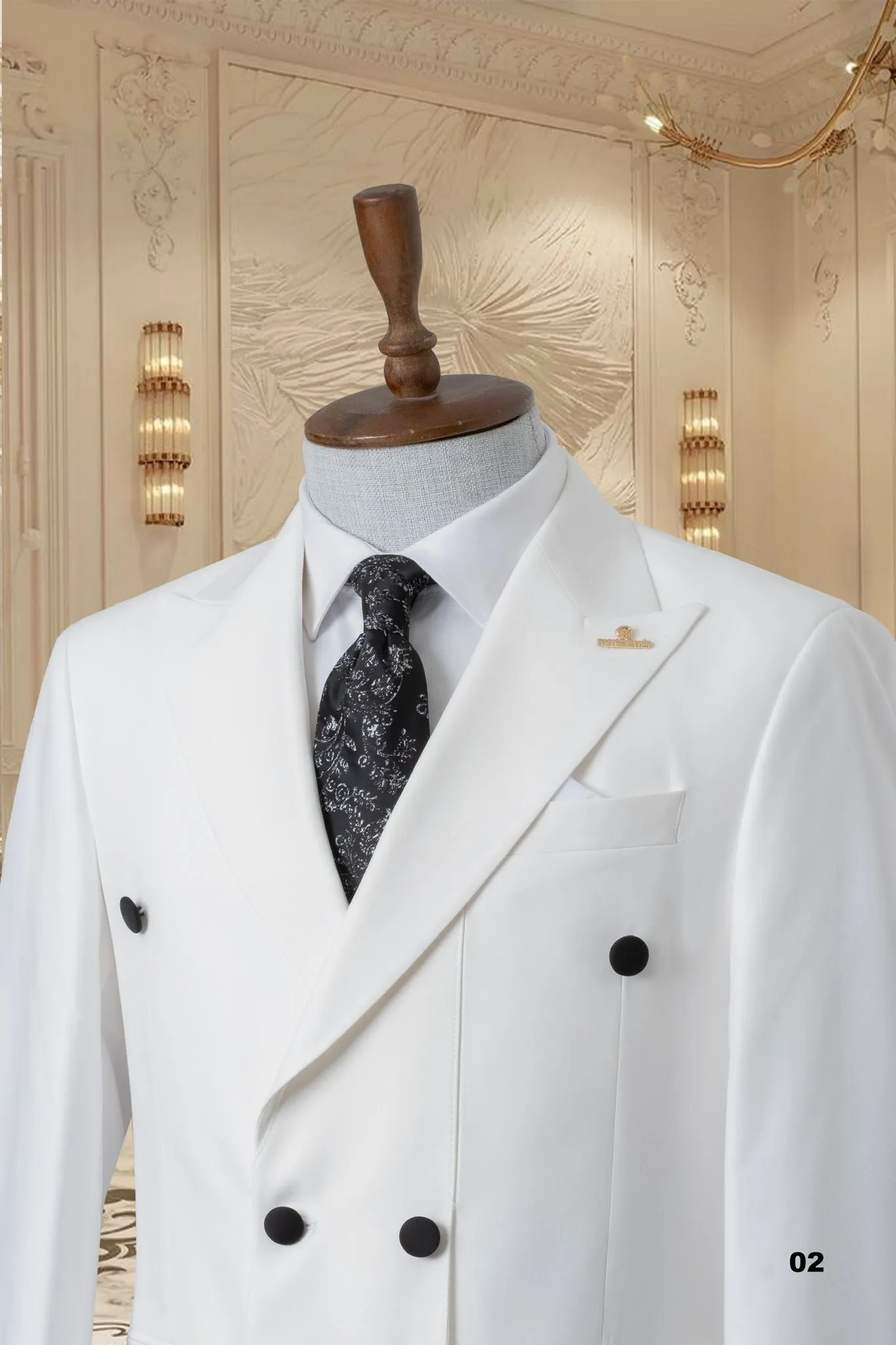 White Double Breasted Peaked Lapel Men Suits